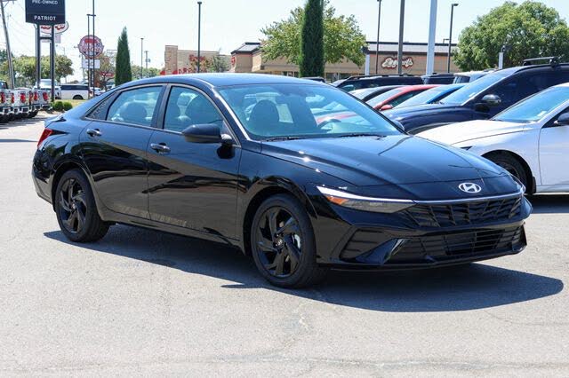 2026 Hyundai Elantra SEL Sport Plus
