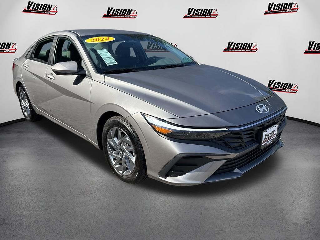 2024 Hyundai Elantra SEL