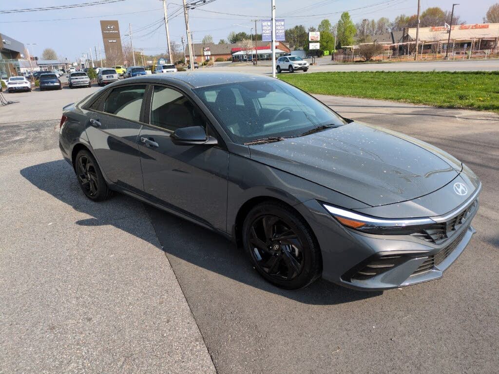 2026 Hyundai Elantra SEL Sport Plus