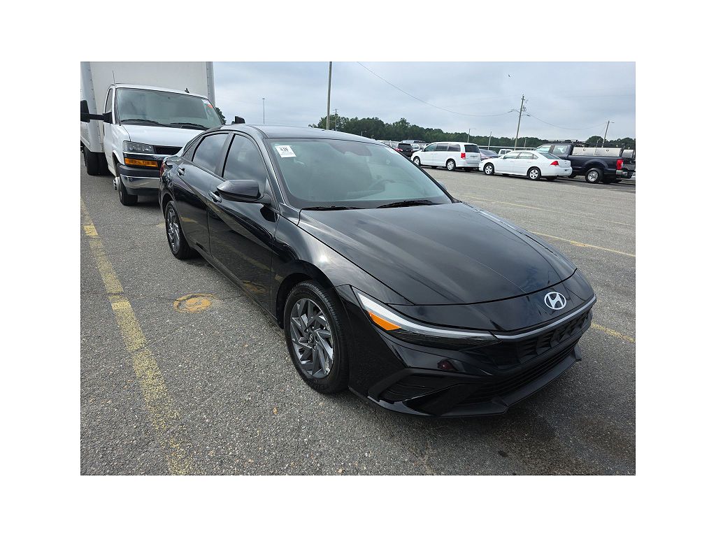 2024 Hyundai Elantra