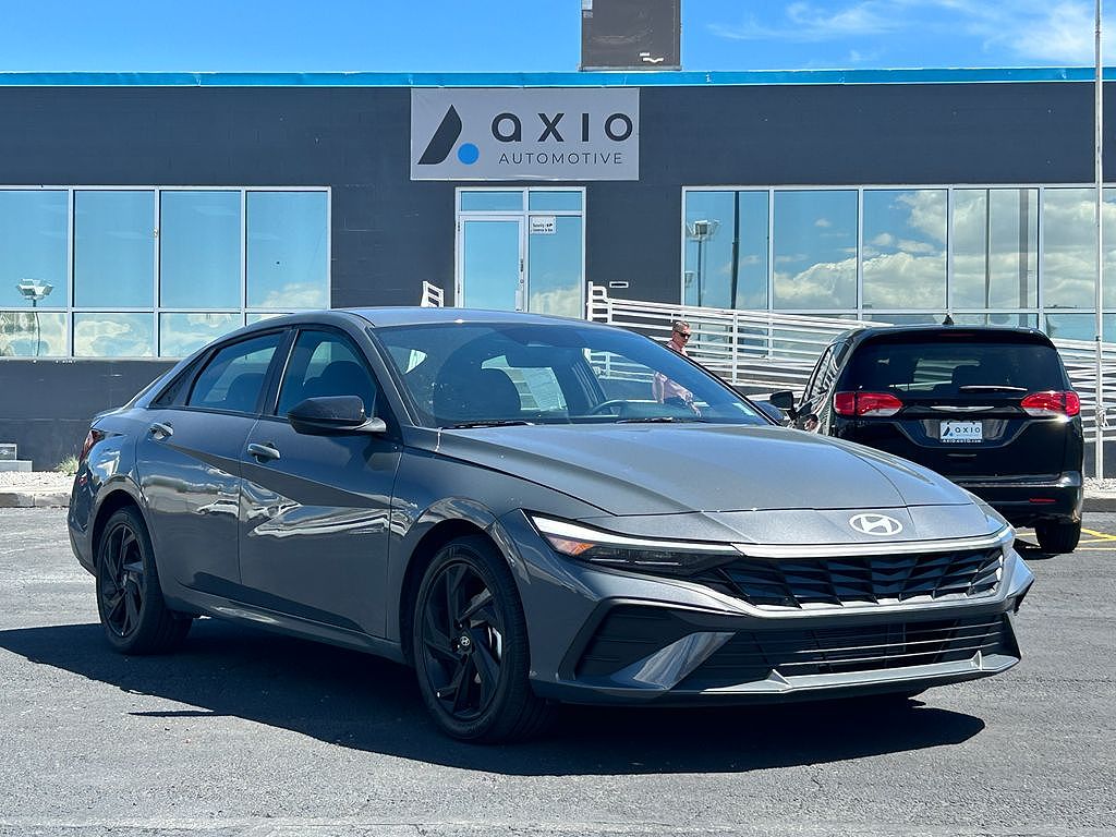 2026 Hyundai Elantra SEL Sport