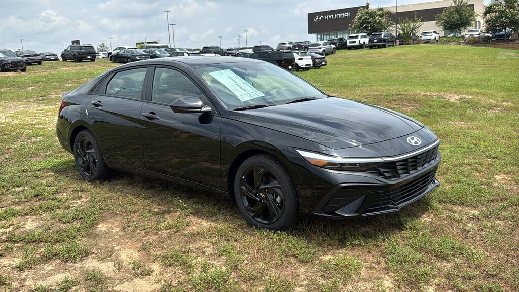 2026 Hyundai Elantra SEL Sport Plus