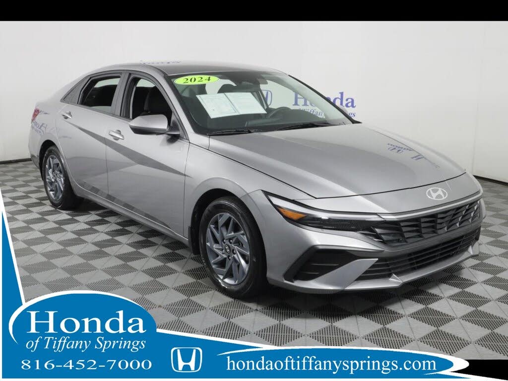 2024 Hyundai Elantra SEL
