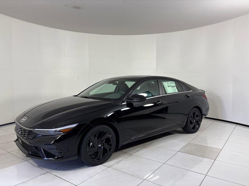 2026 Hyundai Elantra SEL Sport Plus