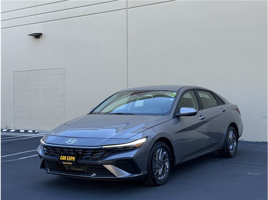 2024 Hyundai Elantra Hybrid Blue