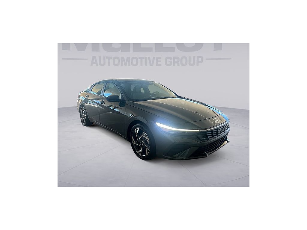 2025 Hyundai Elantra Hybrid SEL Sport