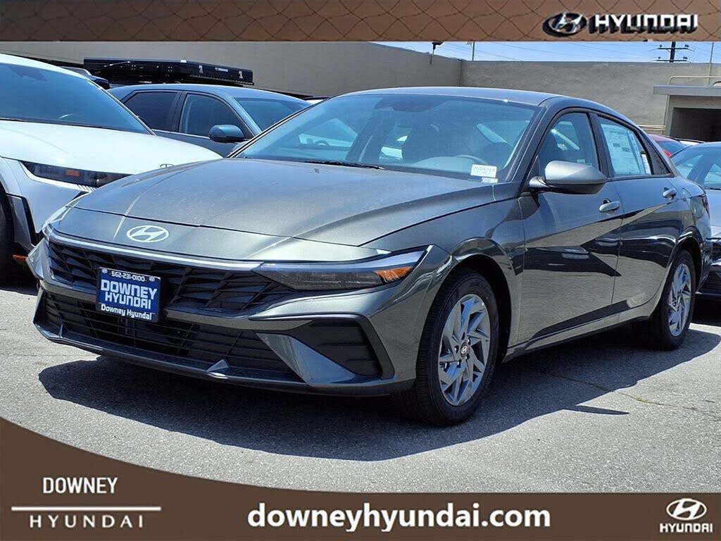 2026 Hyundai Elantra Hybrid SEL Sport