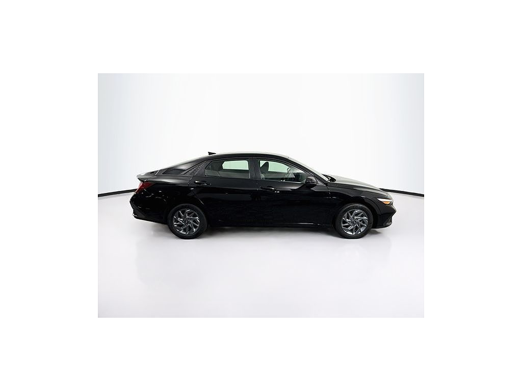 2025 Hyundai Elantra Hybrid Blue