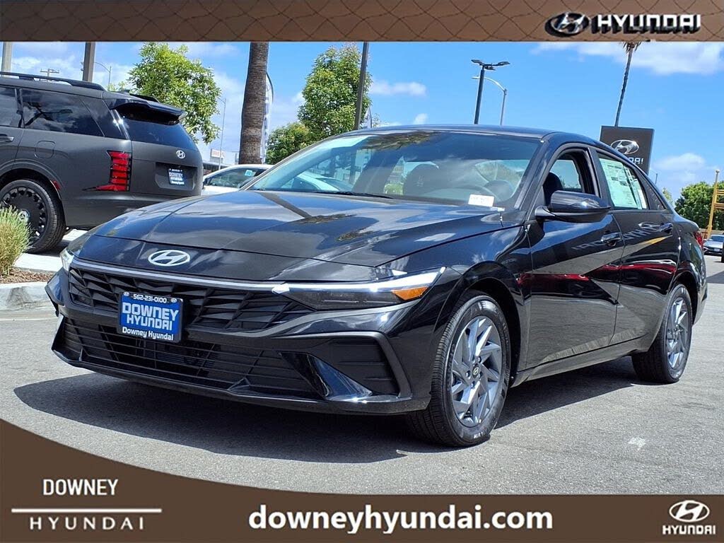 2026 Hyundai Elantra Hybrid SEL Sport