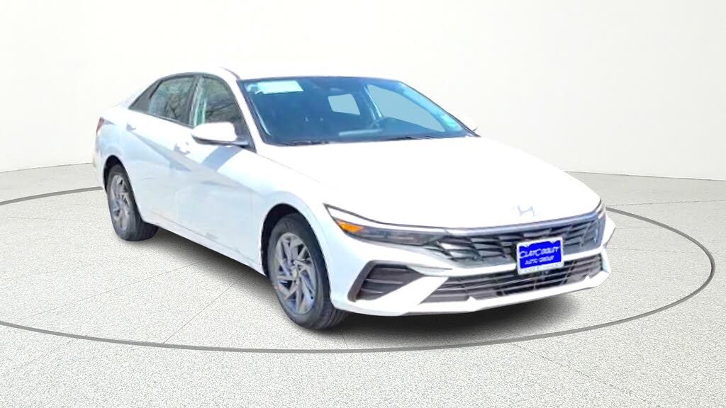 2026 Hyundai Elantra Hybrid SEL Sport