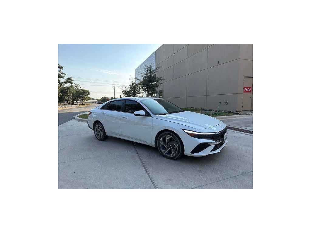 2026 Hyundai Elantra Hybrid Limited