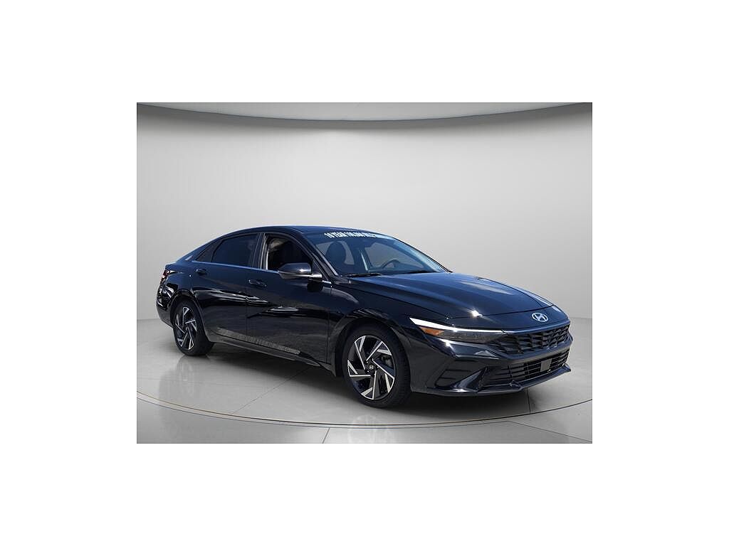2024 Hyundai Elantra Hybrid Limited