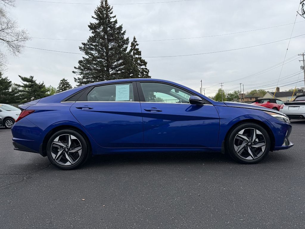 2023 Hyundai Elantra Limited