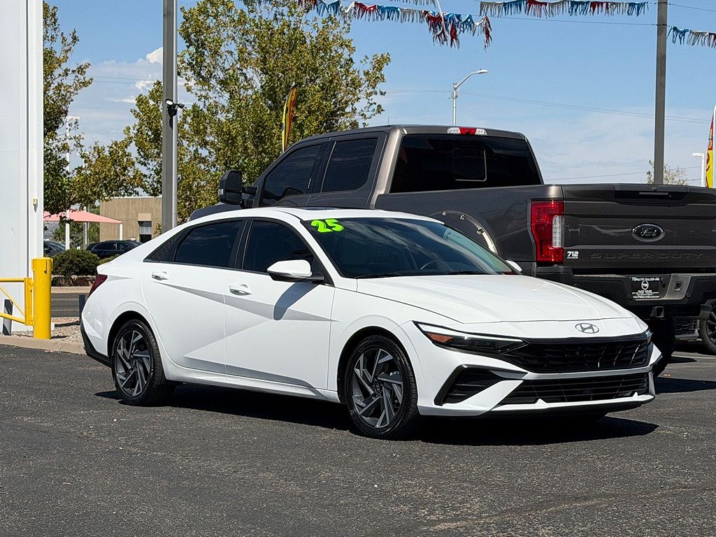 2025 Hyundai Elantra Limited