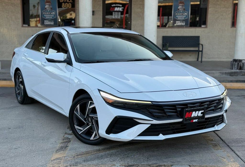 2025 Hyundai Elantra Limited