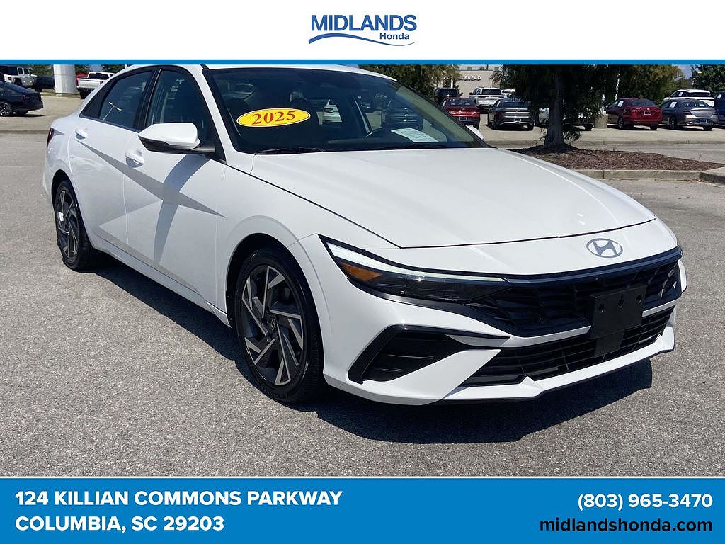 2025 Hyundai Elantra Limited