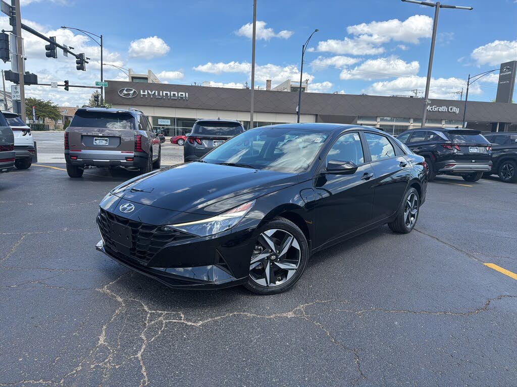 2023 Hyundai Elantra SEL