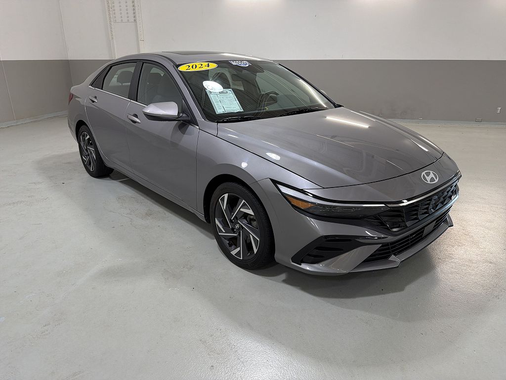 2024 Hyundai Elantra SEL