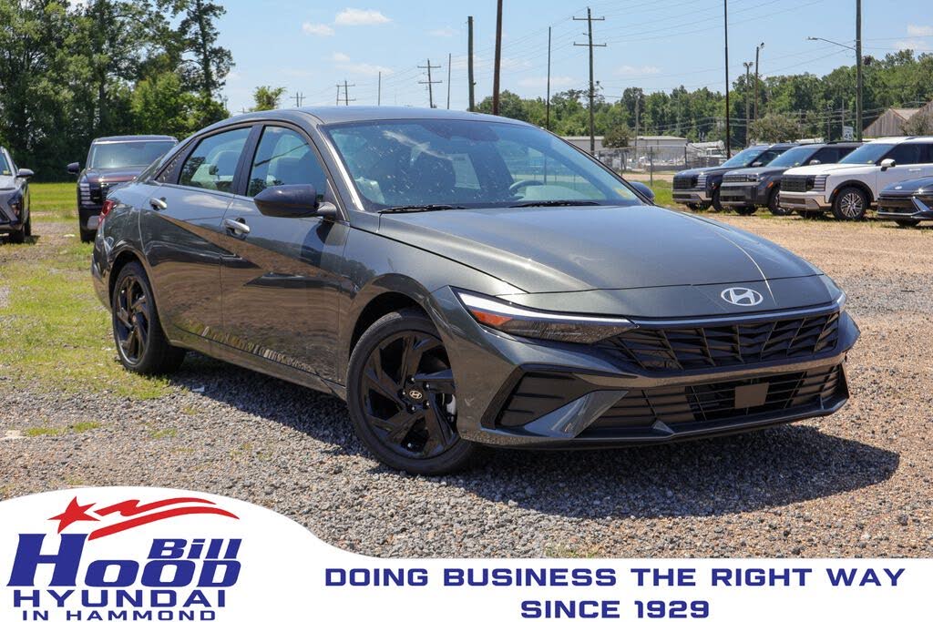 2026 Hyundai Elantra SEL Sport Premium