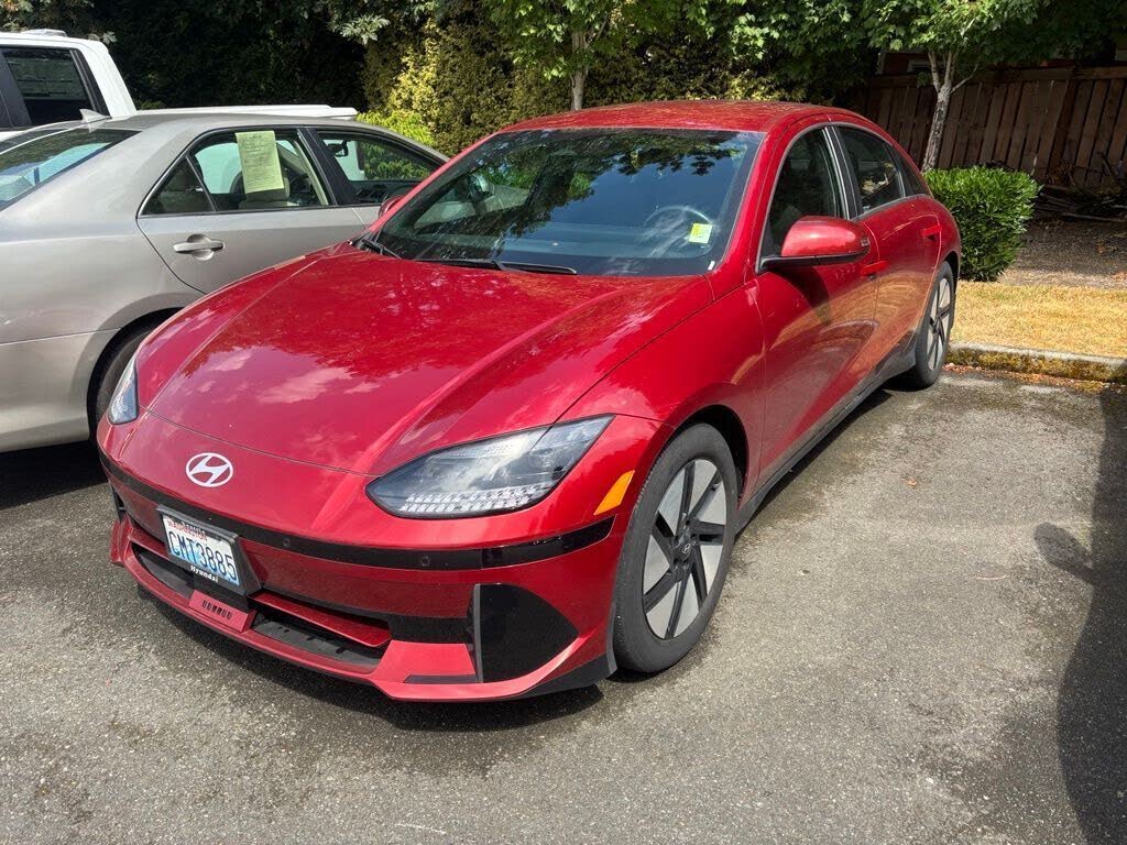 2024 Hyundai Ioniq 6 SE