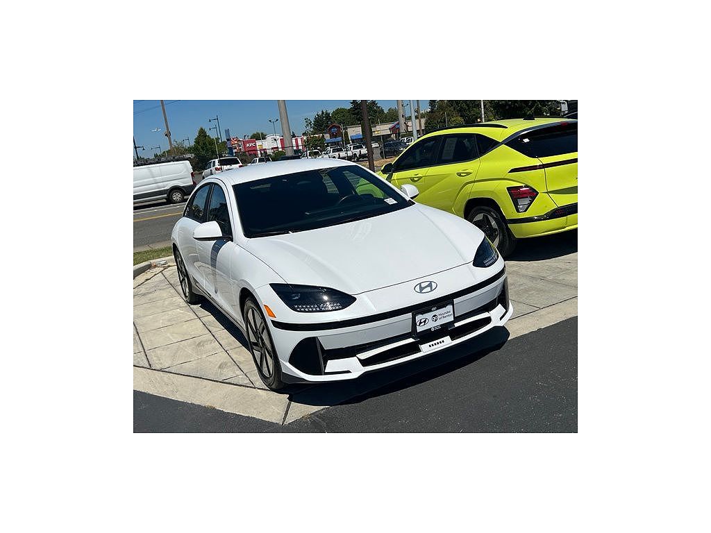 2024 Hyundai Ioniq 6 SE