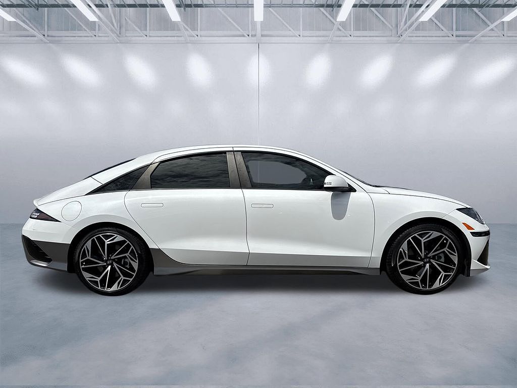 2023 Hyundai Ioniq 6 SEL
