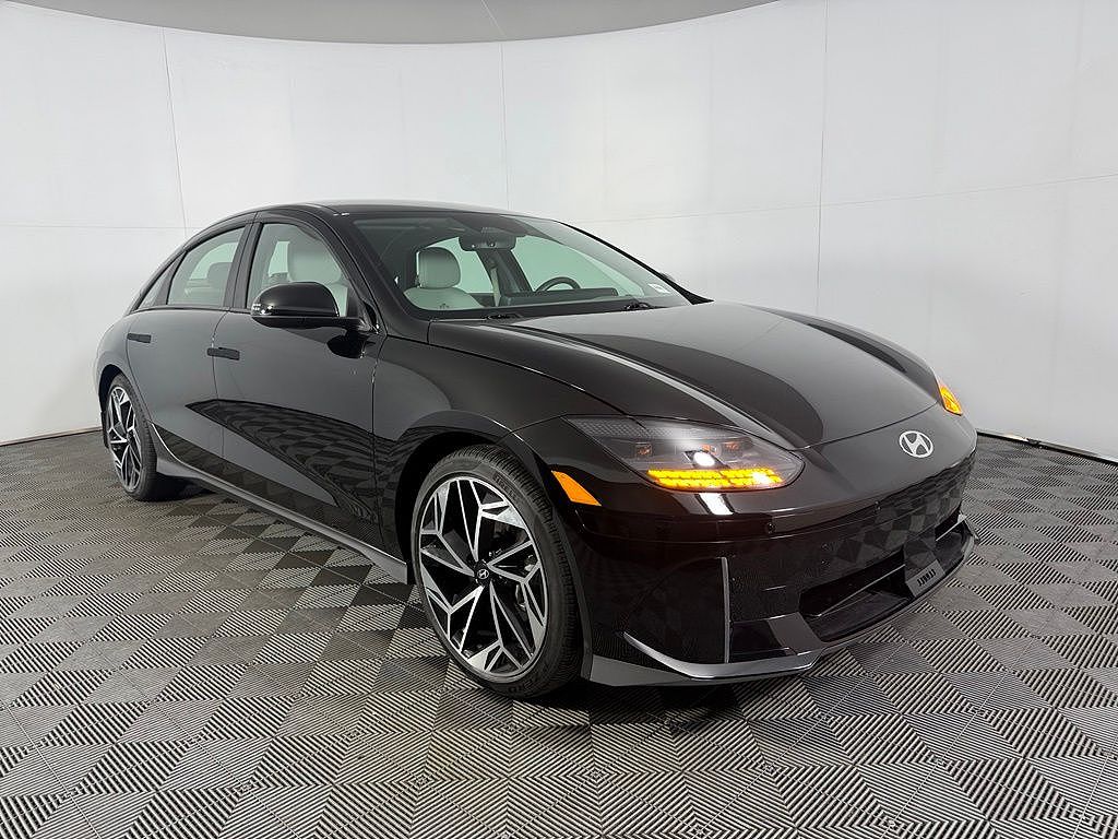 2024 Hyundai Ioniq 6 SEL