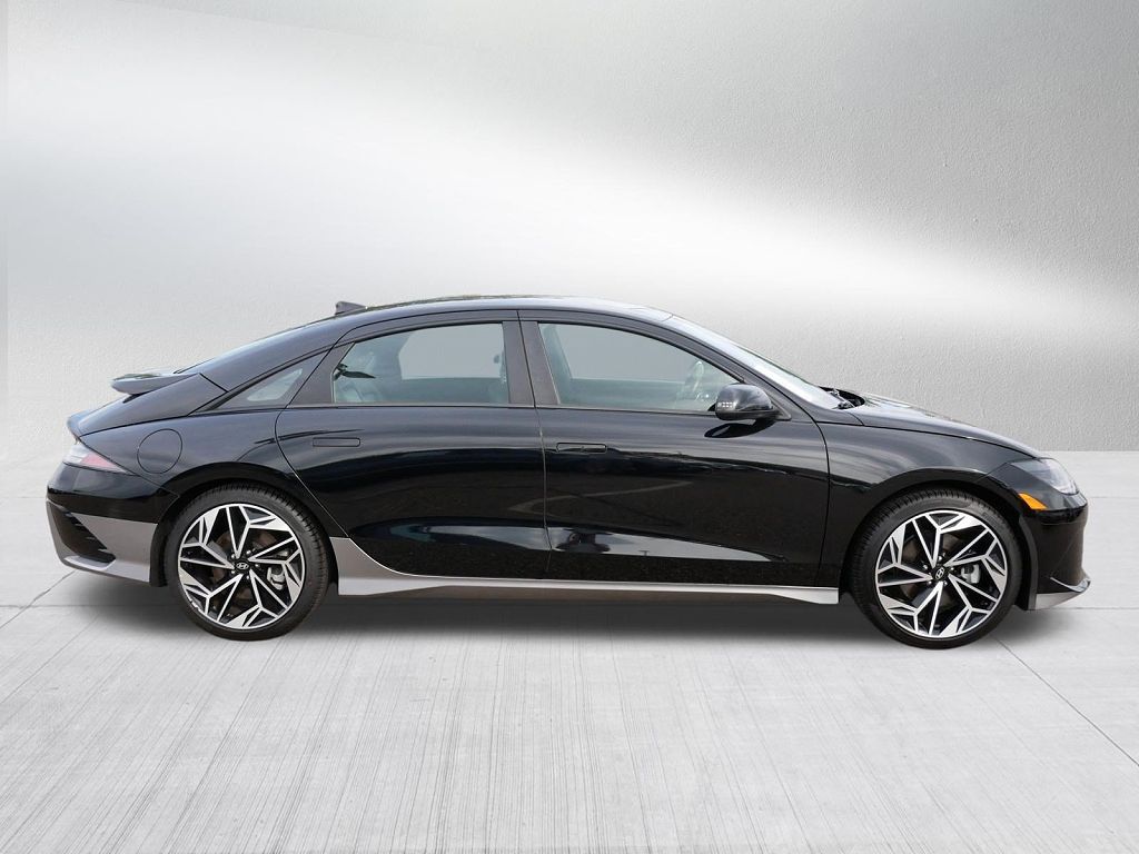 2023 Hyundai Ioniq 6 SEL