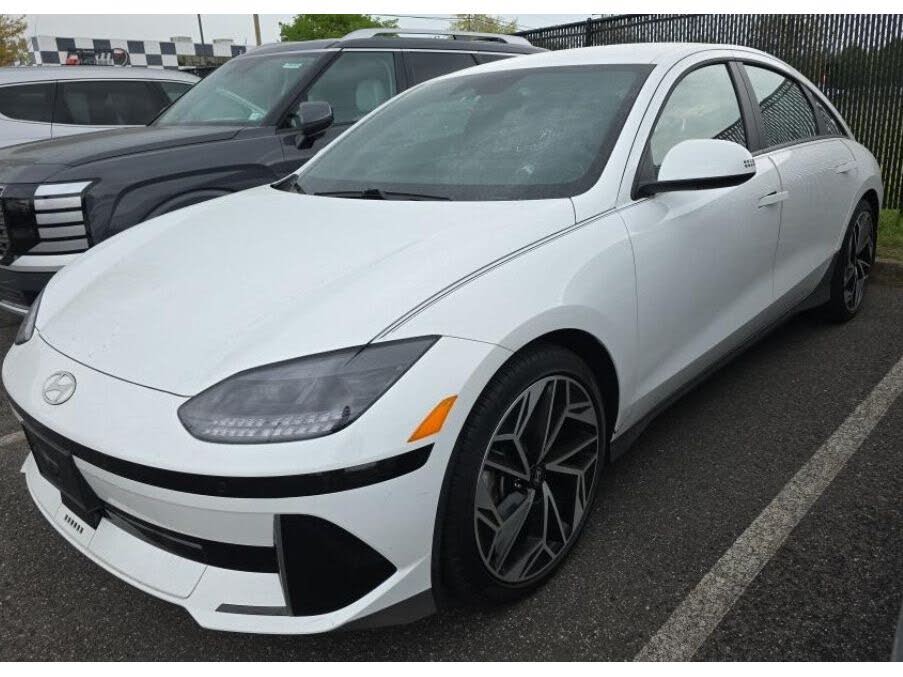 2024 Hyundai Ioniq 6 SEL