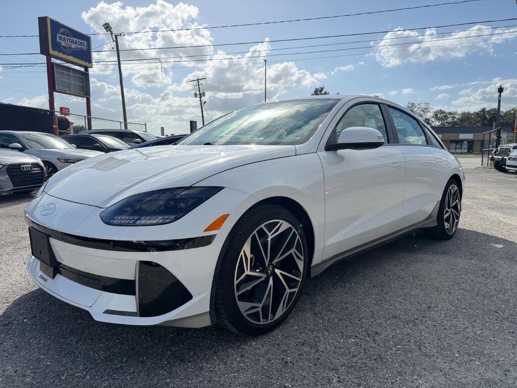 2024 Hyundai IONIQ 6 SEL