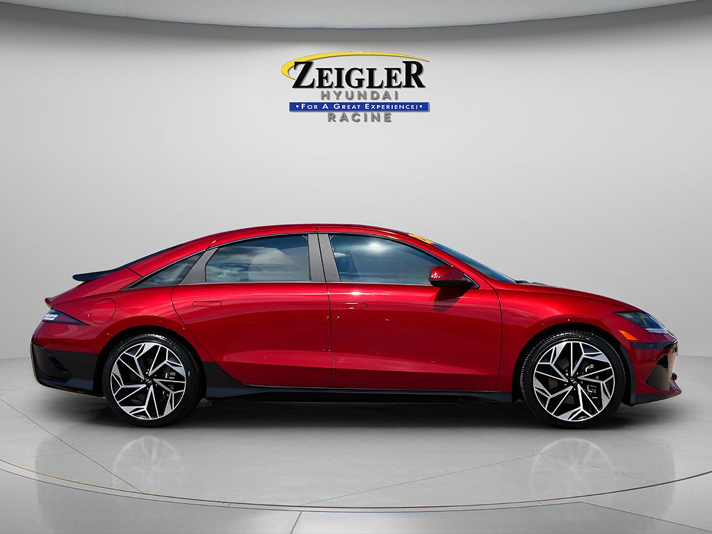 2025 Hyundai IONIQ 6 SEL