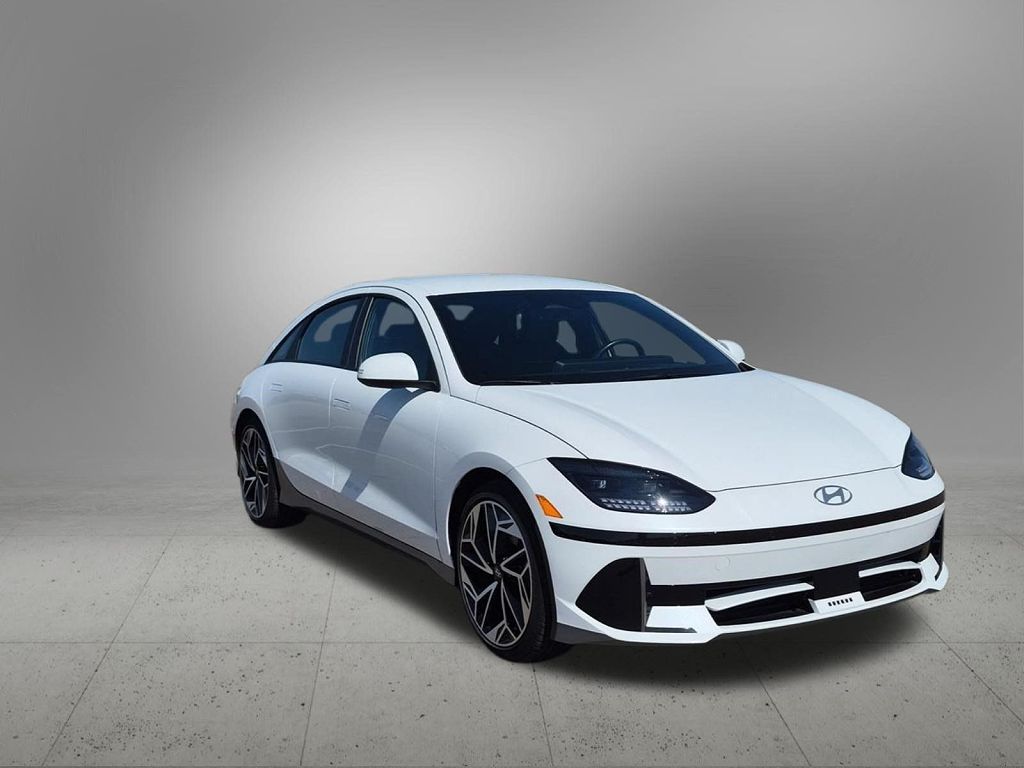 2024 Hyundai Ioniq 6 SEL