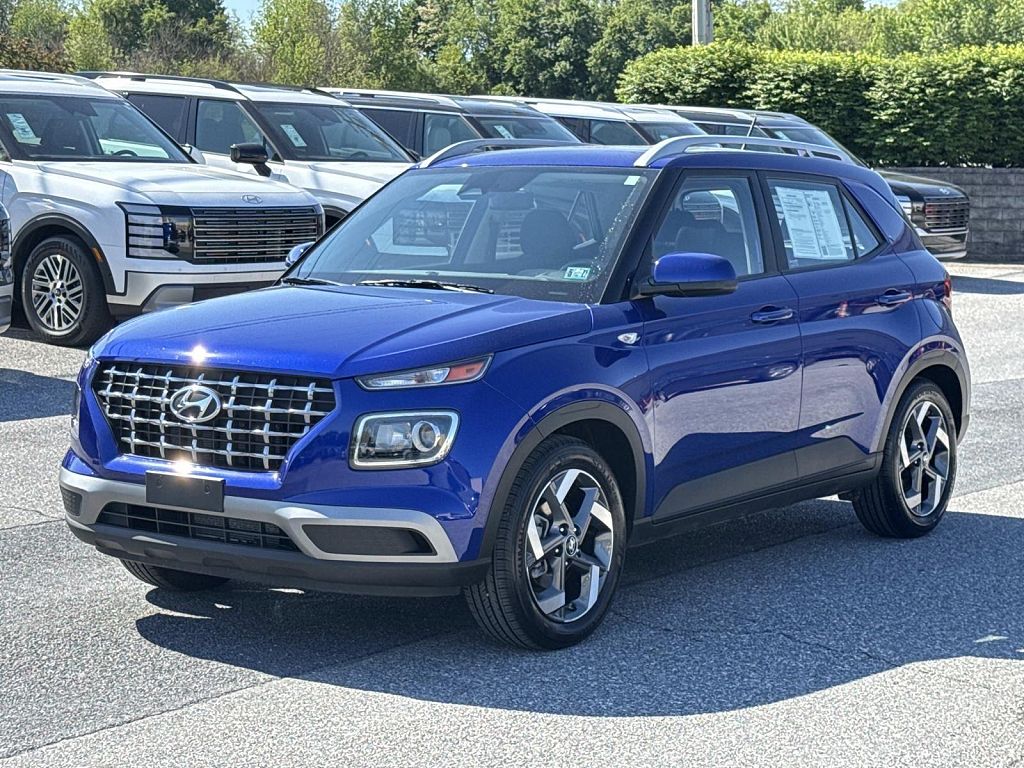 2023 Hyundai Venue SEL