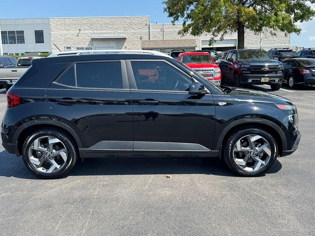 2025 Hyundai Venue Limited