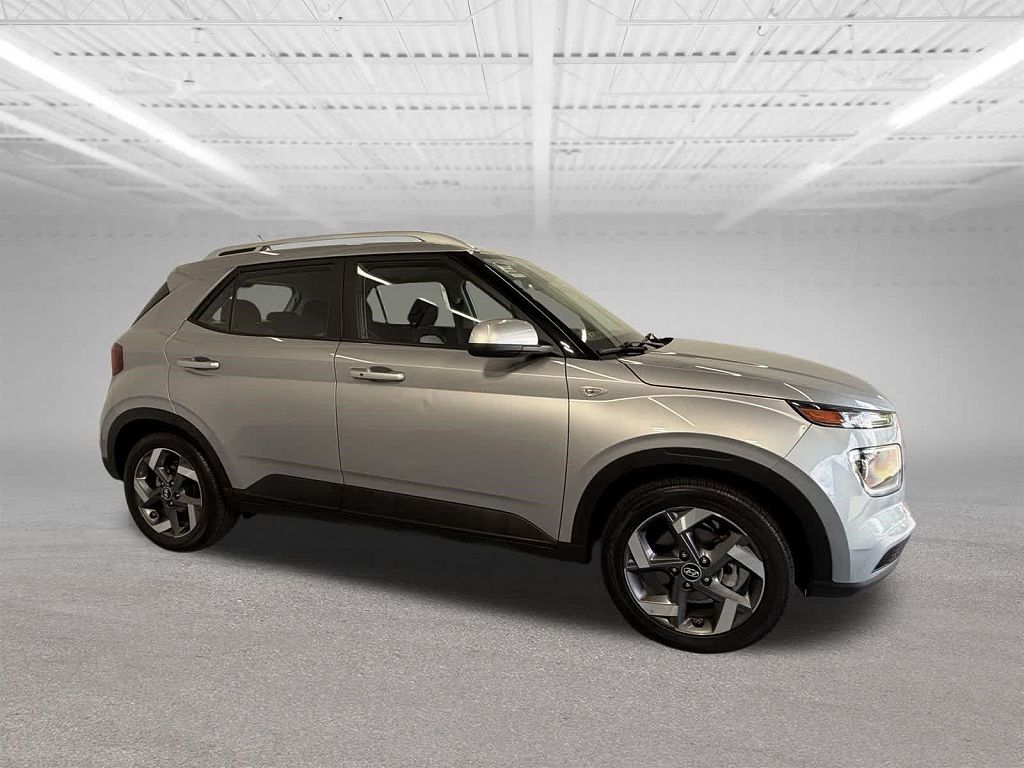 2025 Hyundai Venue Limited