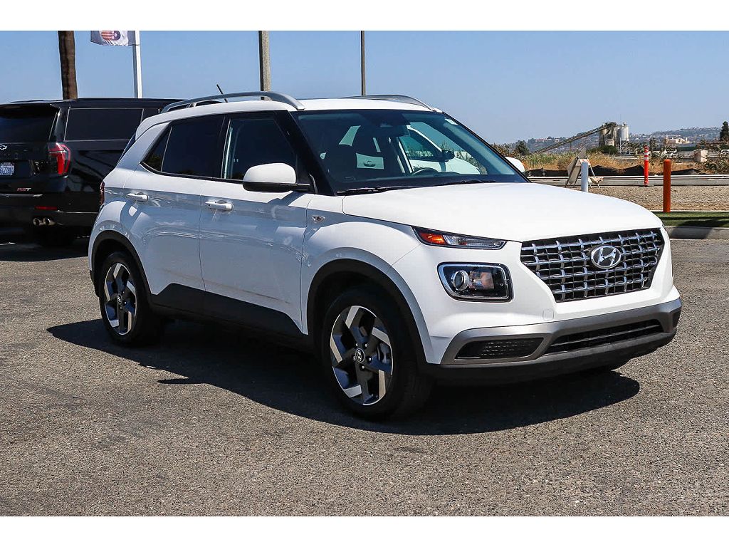 2024 Hyundai Venue SEL