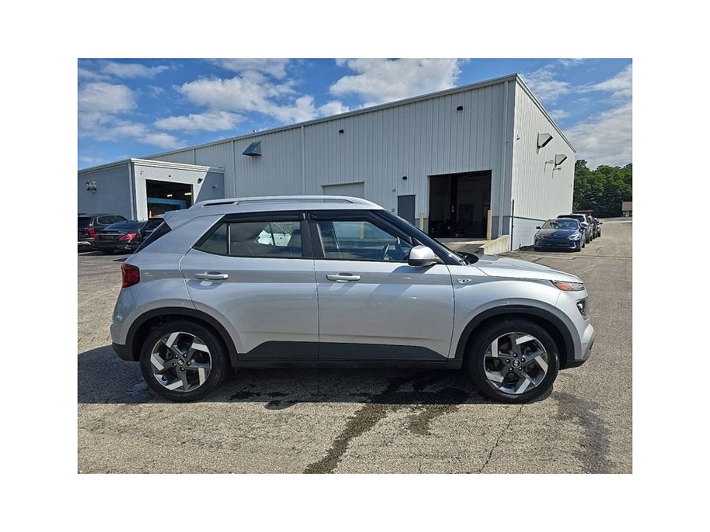2022 Hyundai Venue Limited