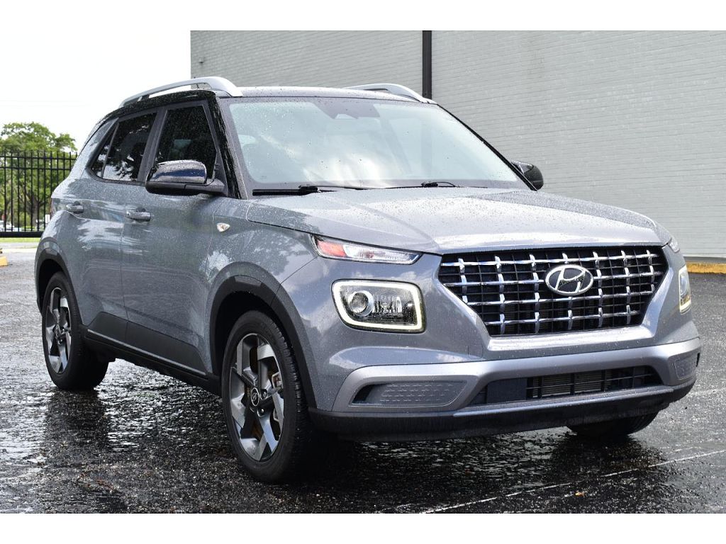2023 Hyundai Venue SEL