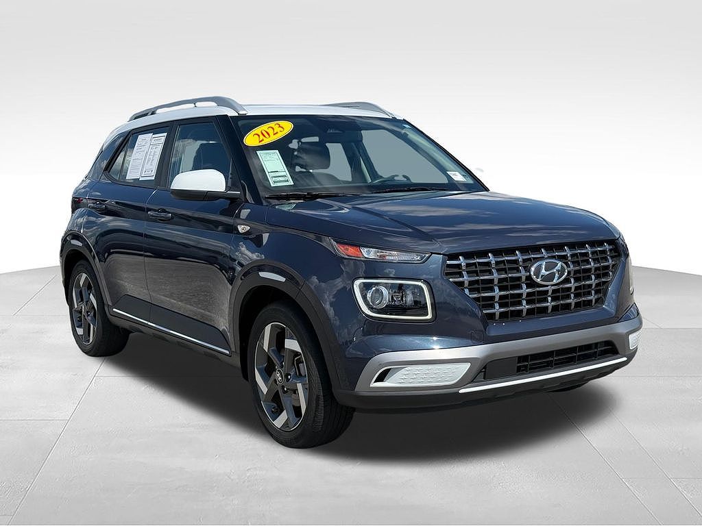 2023 Hyundai Venue SEL