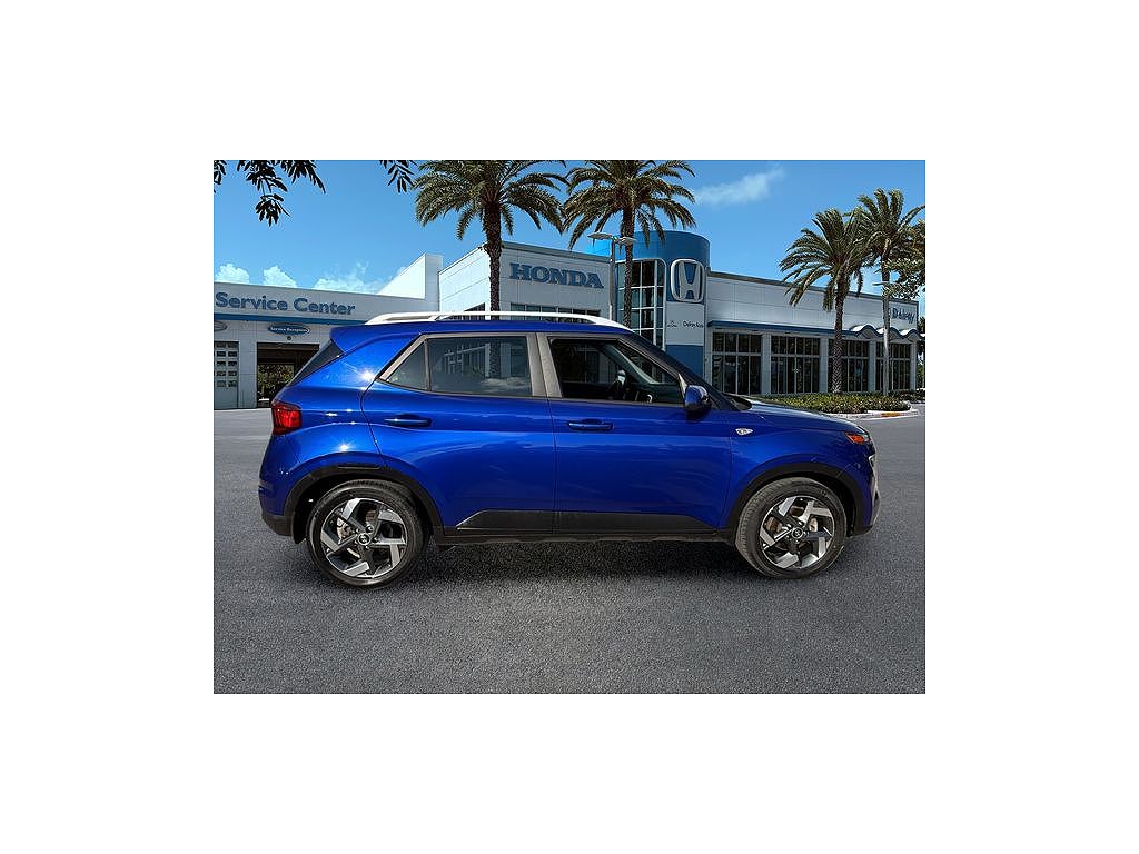 2024 Hyundai Venue SEL