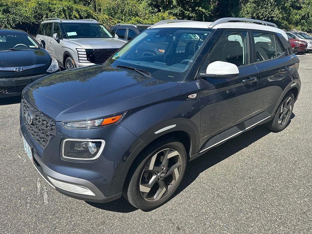 2023 Hyundai Venue SEL