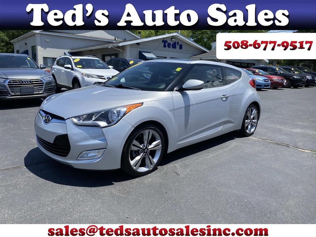 2017 Hyundai Veloster w/Black Interior