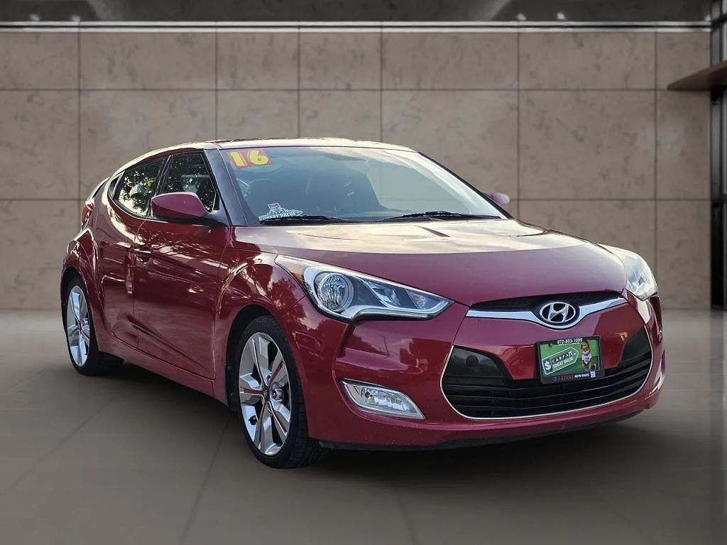 2016 Hyundai Veloster w/Black Interior