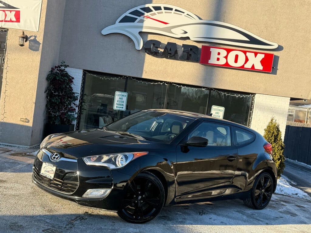 2017 Hyundai Veloster w/Black Interior