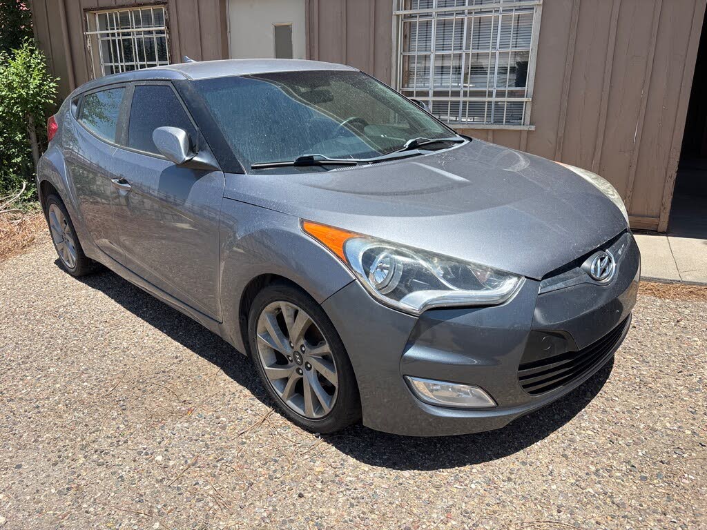 2017 Hyundai Veloster w/Black Interior