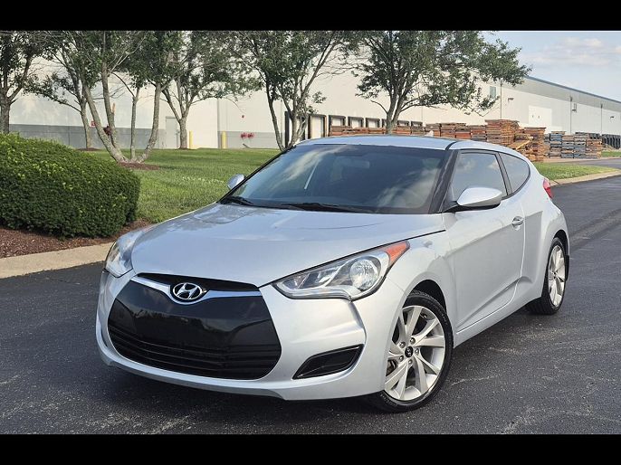 2016 Hyundai Veloster w/Black Interior