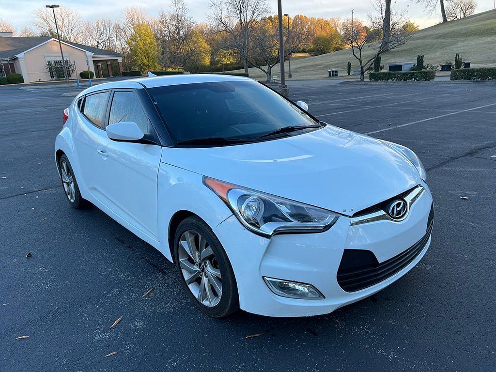 2017 Hyundai Veloster w/Black Interior