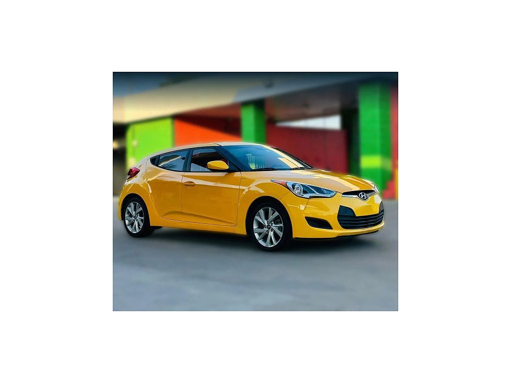 2016 Hyundai Veloster w/Black Interior