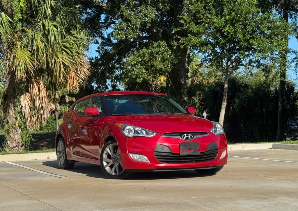 2017 Hyundai Veloster w/Black Interior