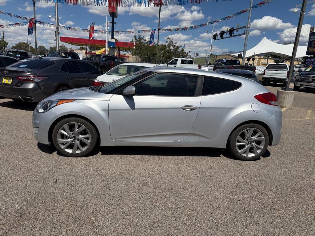 2017 Hyundai Veloster w/Black Interior
